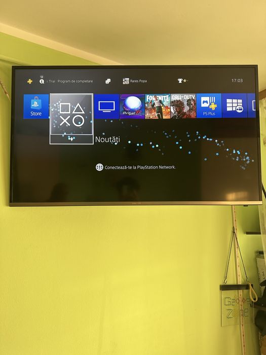 Vand ps4 pro utilizat 1Tb + 2 controlere