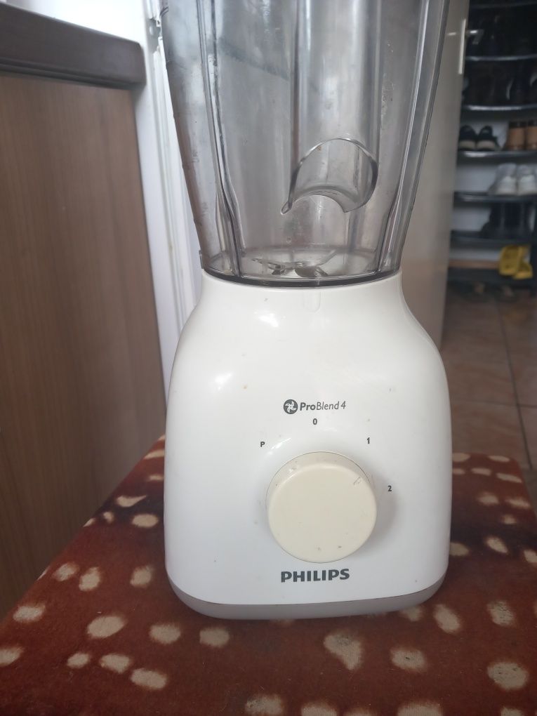 Blender Philips fructe și legume