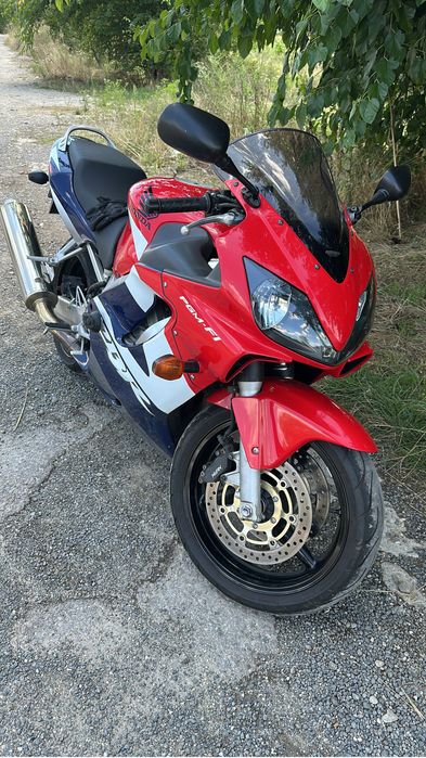 Honda cbr600 f4i in stare perfecta ca noua