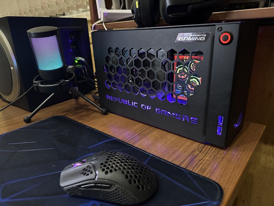 Игровой компьютер в mini itx корпусе Ryzen 7 + RTX 5060