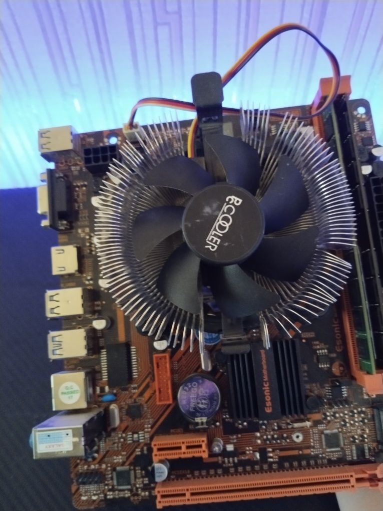 Комплект H61 m2+i5 3330+ 16gb