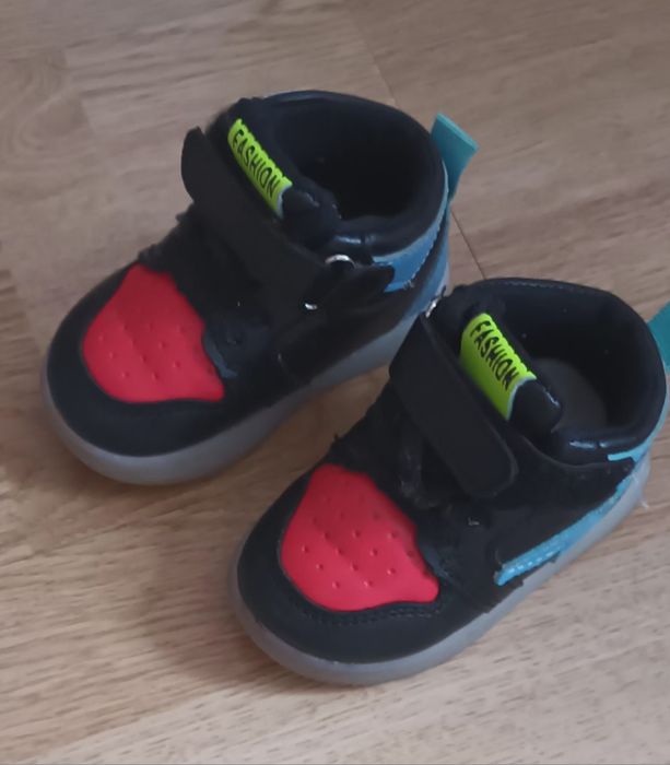 Adidasi baieti 12.5 cm stil ghetuta