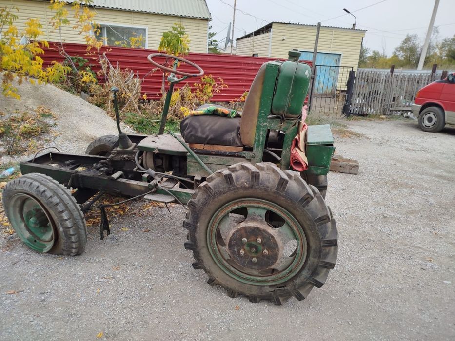 Продам трактор У2 двигатель имеется