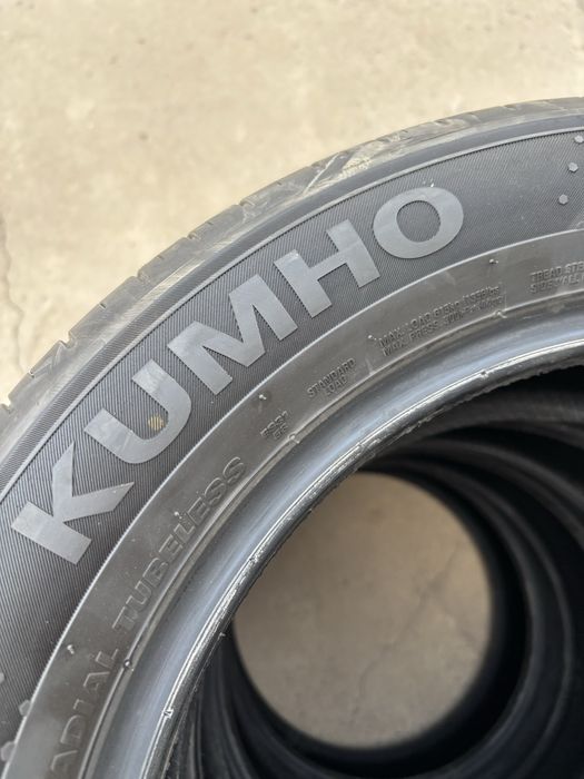 Продам комплект летние шины 205/55 16 Кумхо почти новые