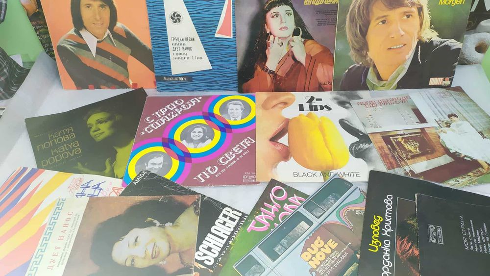 СТАРИ и СТАРИННИ ПЛОЧИ от едно време Общо 94 Броя--50лв, 50 лв
