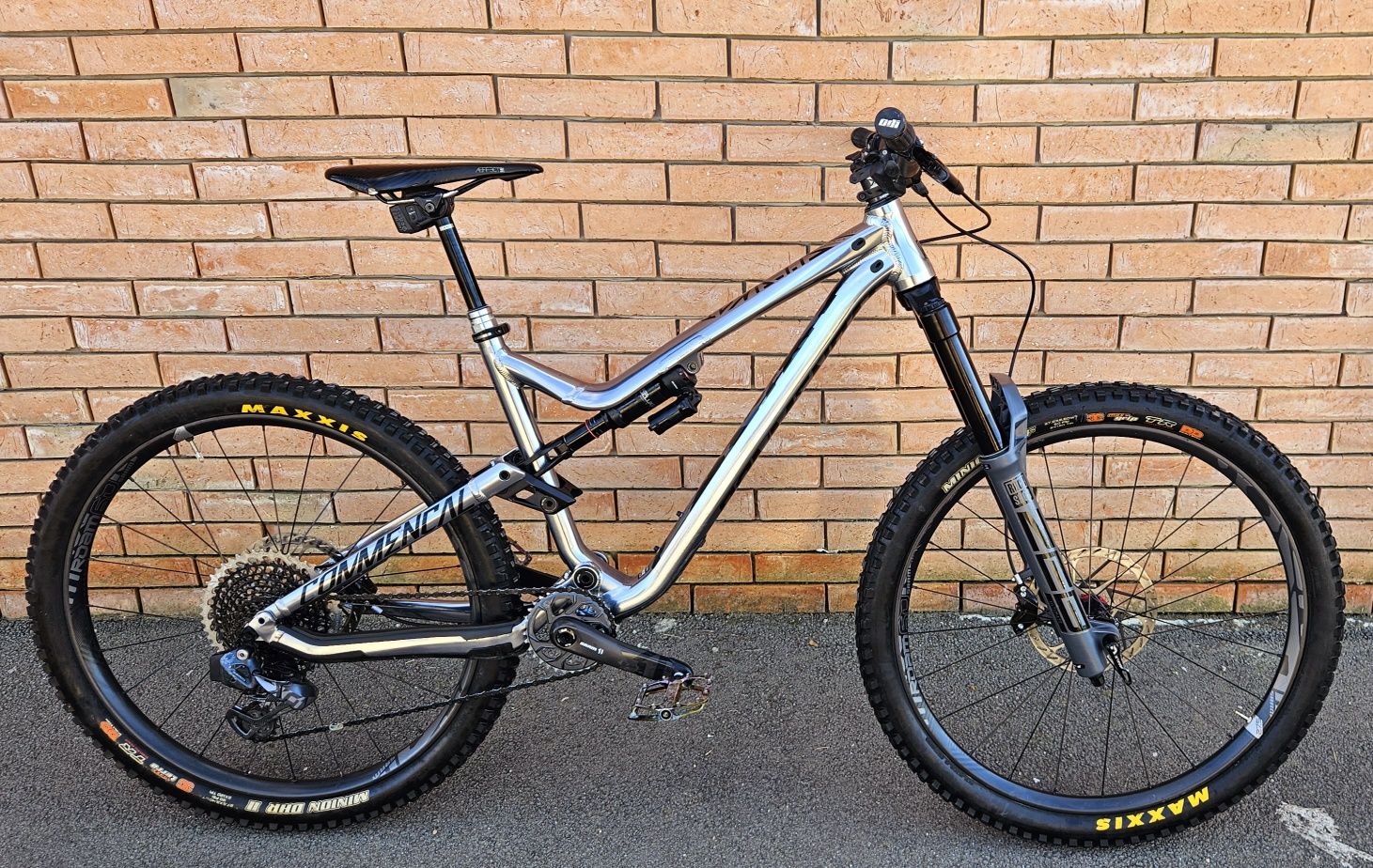 Mtb Commencal Full Suspension ZEB Ultimate X01 AXS bicicleta full