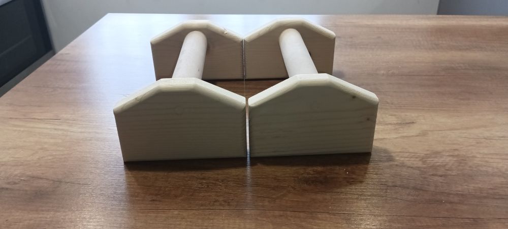 Стойки за лицеви опори