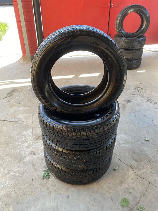 Зимние резины 215/60/R16