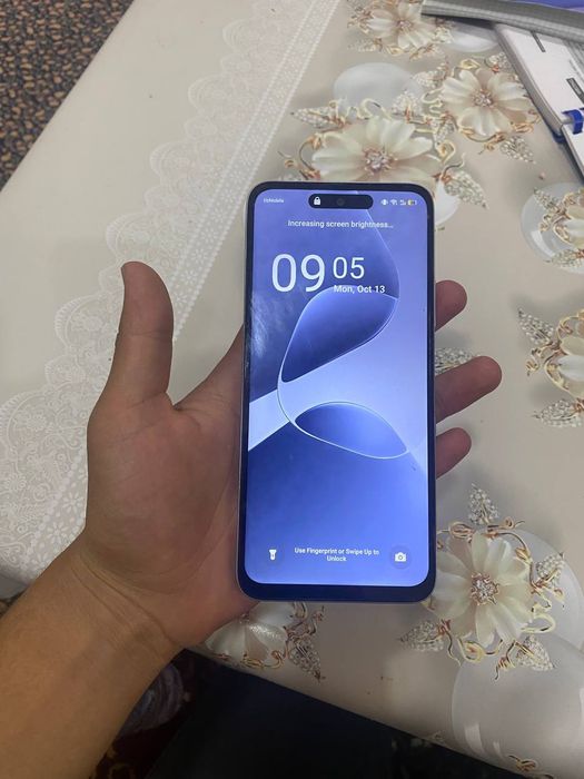 Infinix HOT  60i