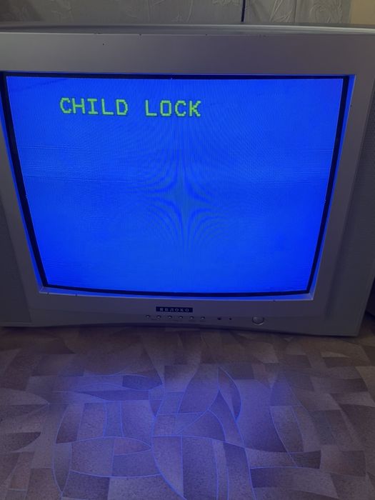 Телевизор рабочий, 5 мкр