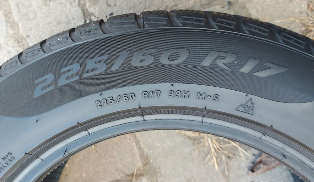 Set 2buc 225/60 R17 99H Pirelli Sotto Zero 3 *BMW M+S iarnă