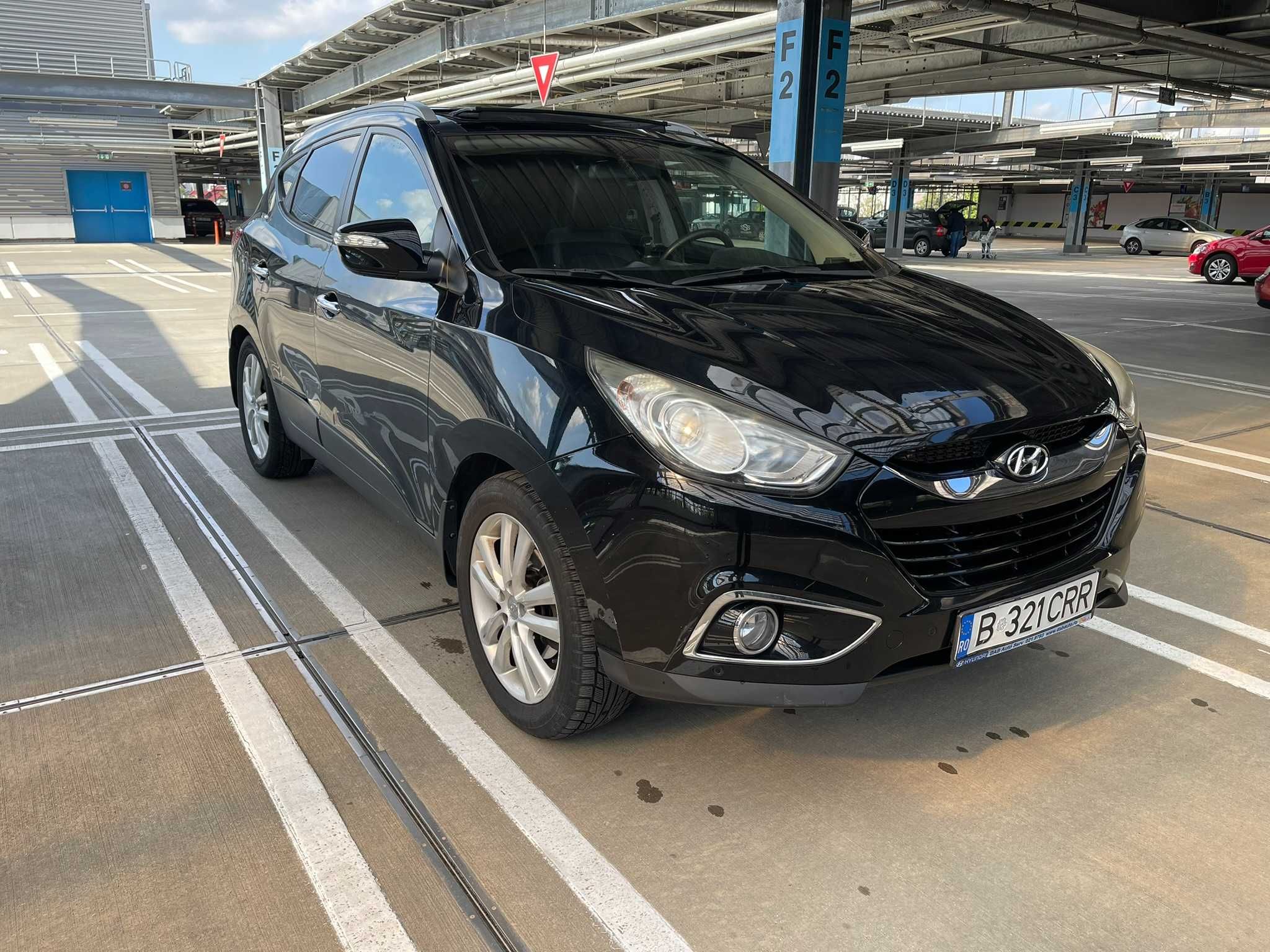 HYUNDAI IX35, fabricatie 2012, 137 000 km, automata, 2.0 diesel 184 cp