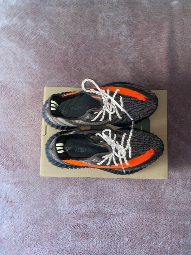 Yeezy 350 V2 Carbon Beluga