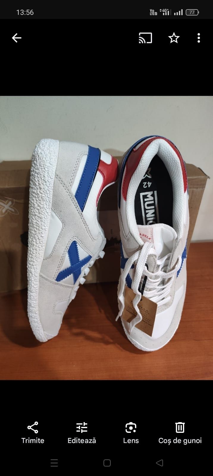 Adidași fotbal sala/tenis cu piciorul noi, nr 43.
