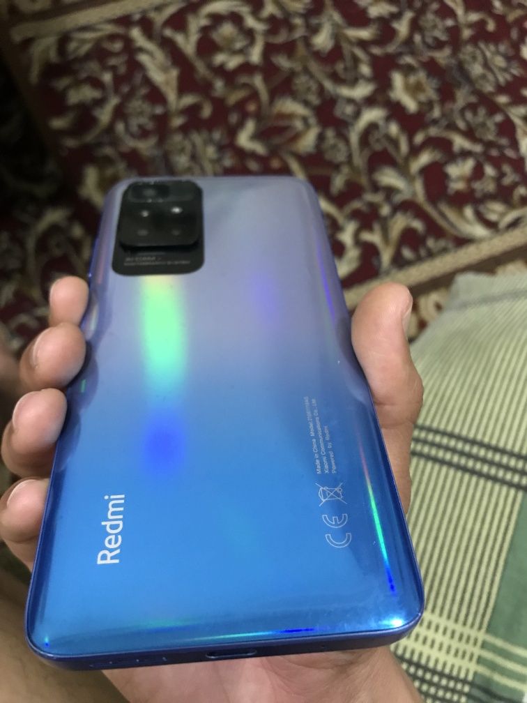 Redmi 10  128 xotira dakument karopka bor