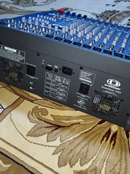 Dinacord power 1000/2 sotiladi