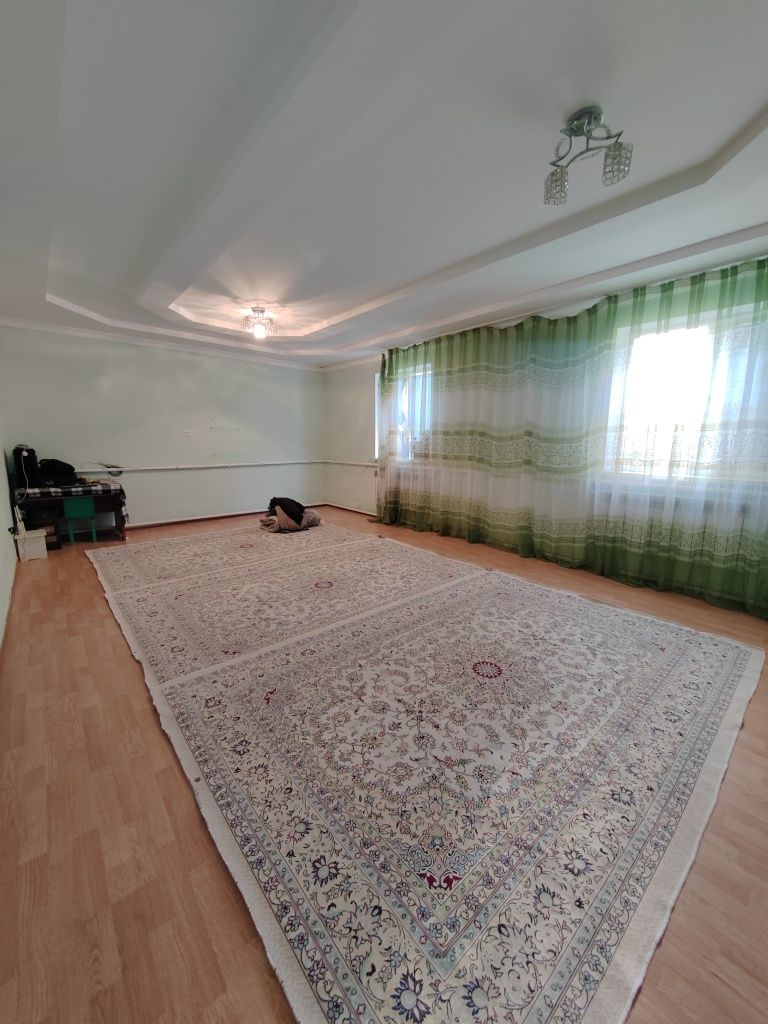 Продается 4 ком .дом