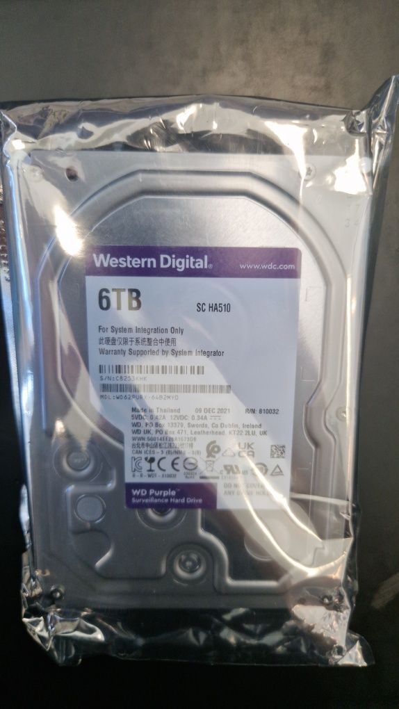 Продам новый жёсткий диск на 6Tb