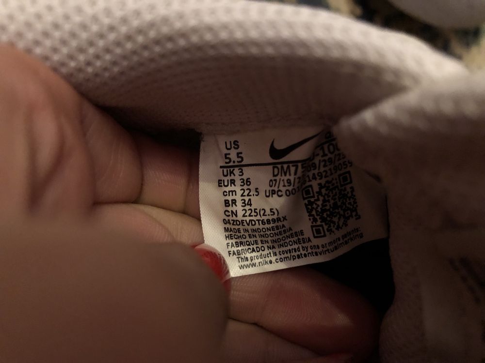 Incaltaminte nike
