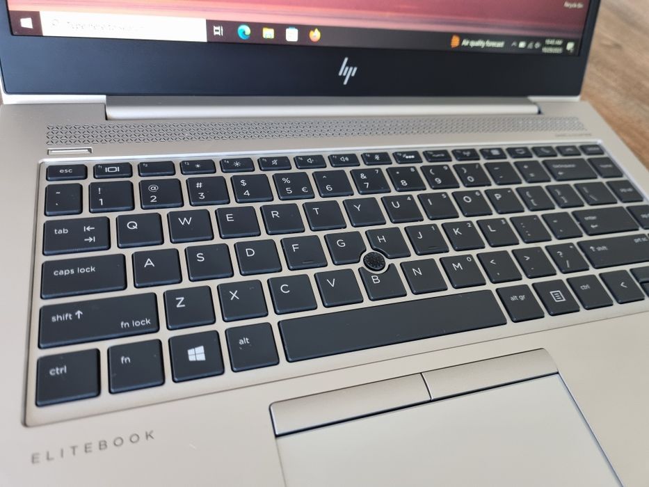 Laptop i5  8 Gen, ca nou 16Gb ram