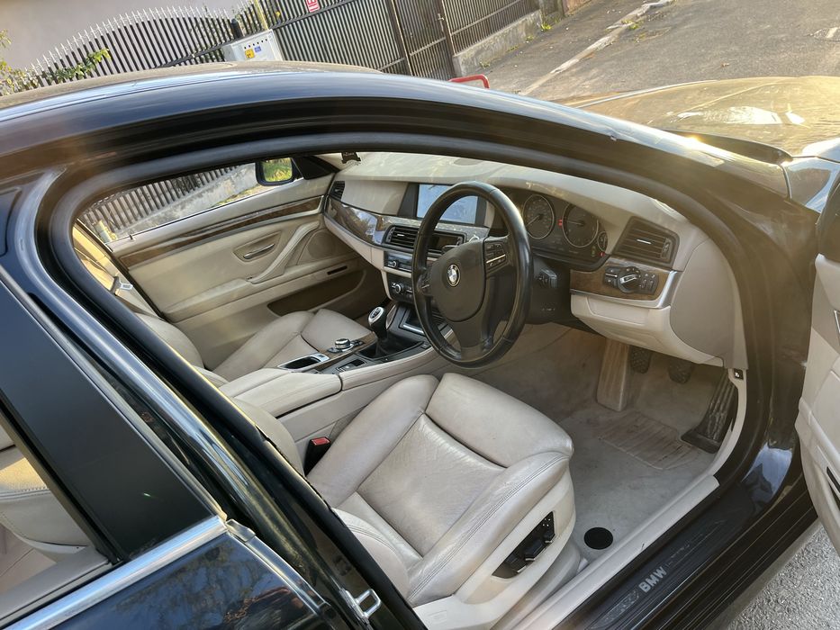 Vand urgent bmw f10 an 2011 de anglia cartea întreaga