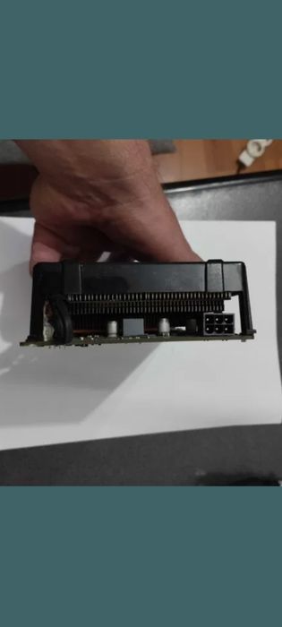 Placa video Sapphire Radeon HD7850 2gb ddr5