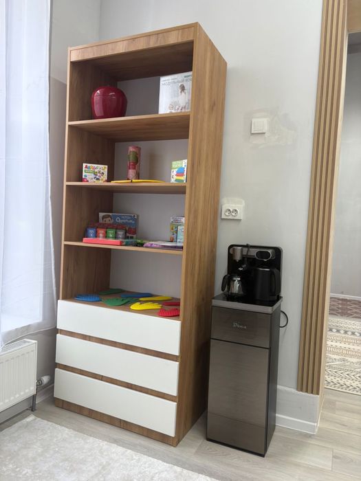 Продам шкаф стеллаж