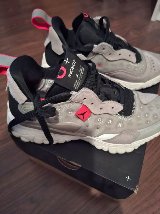 Jordan Delta 2 calitate impecabila