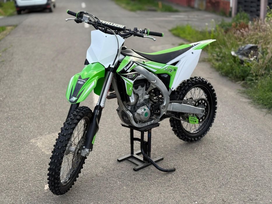 Vănd Kawasaki KXF 450 2018 injecție/Impecabil 3850€neg!