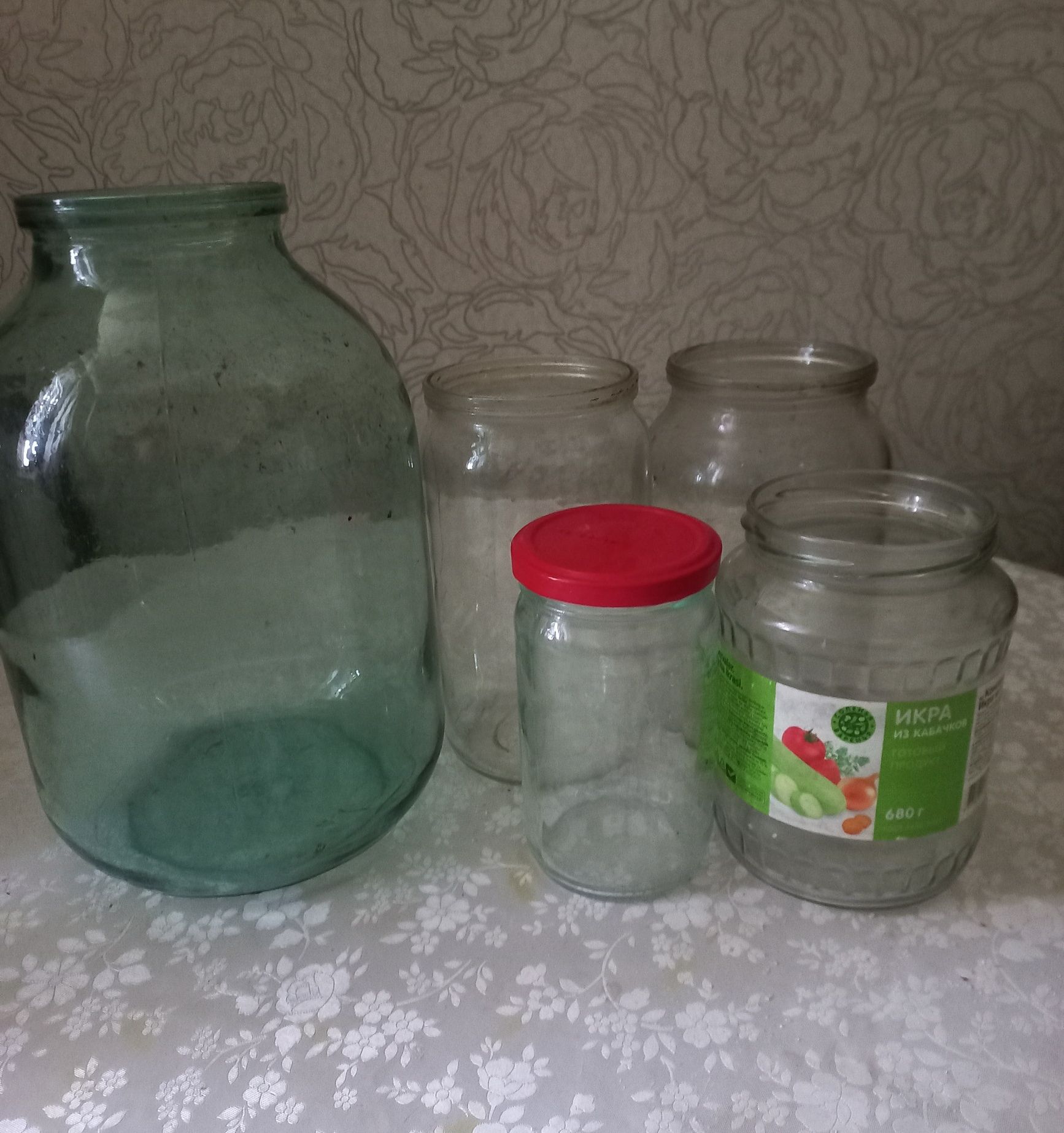 Продам банки для консервирования 0,5л,0,7л,1л,,2л..,бутылки