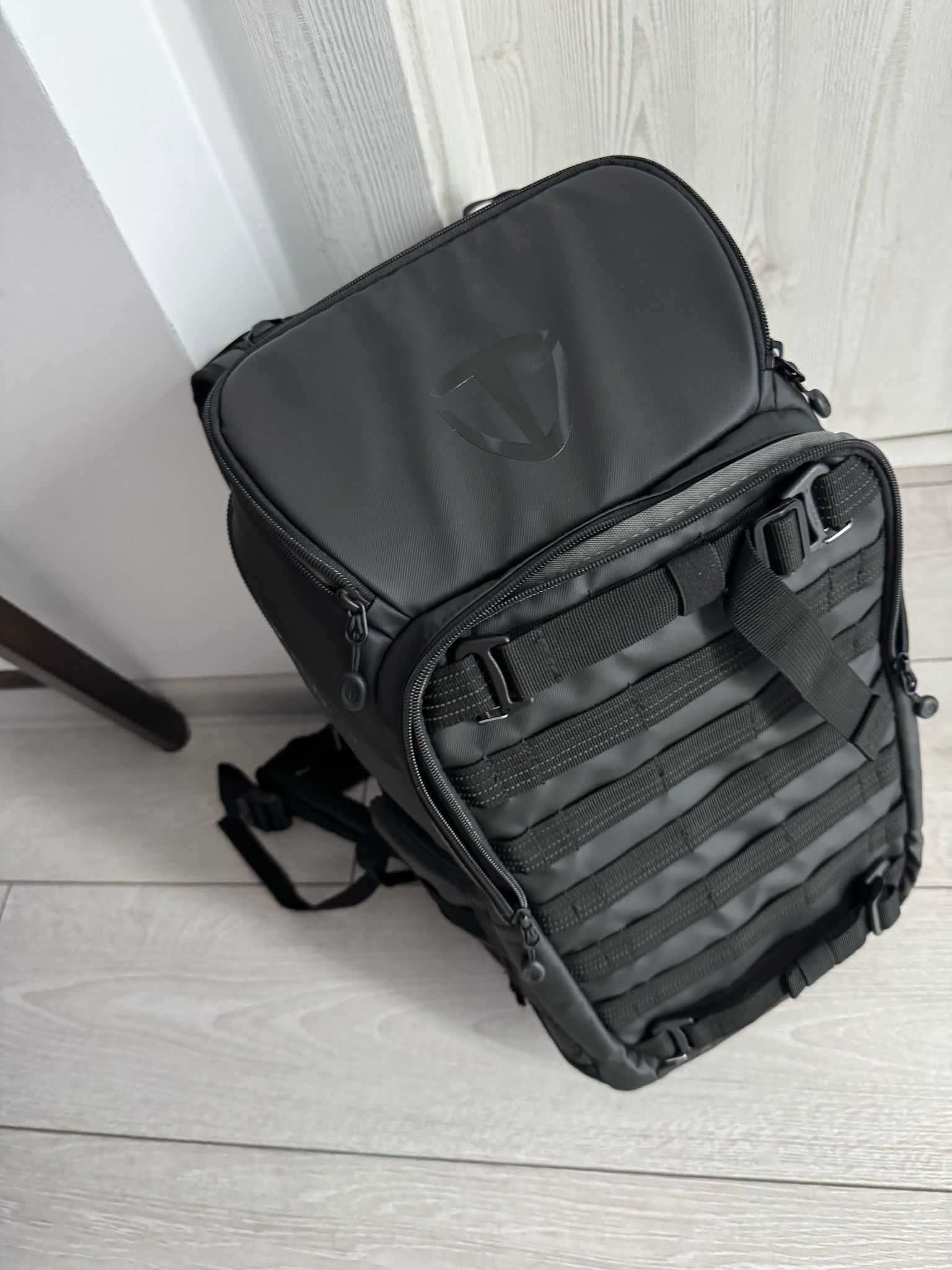 Rucsac foto profesional TENBA AXIS 20 L
cod 637-701