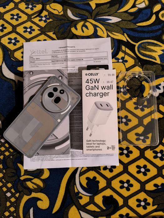 Продава,бартерНовNothing Phone 3(a) Pro 5G