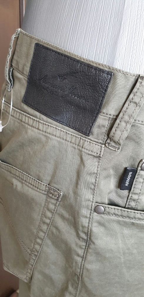 Armani Jeans Stretch Slim Fit Comfort Fabric Mens Size 32/34 НОВО!