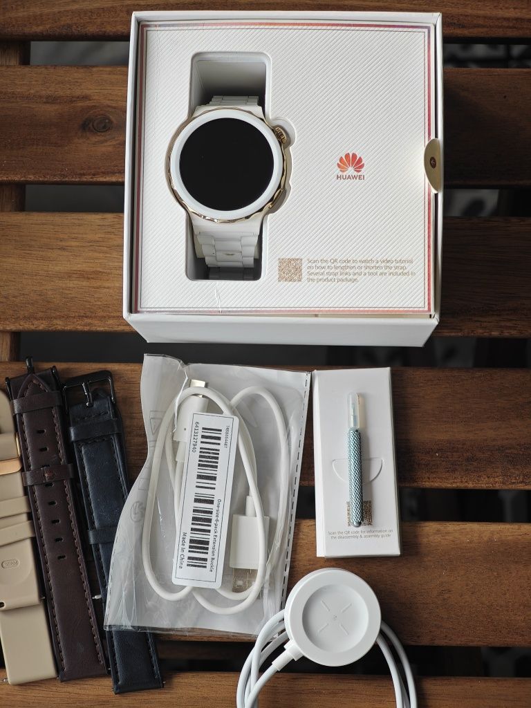 Смарт Часовник Huawei Watch GT 3 Pro с 5 каишки подарък