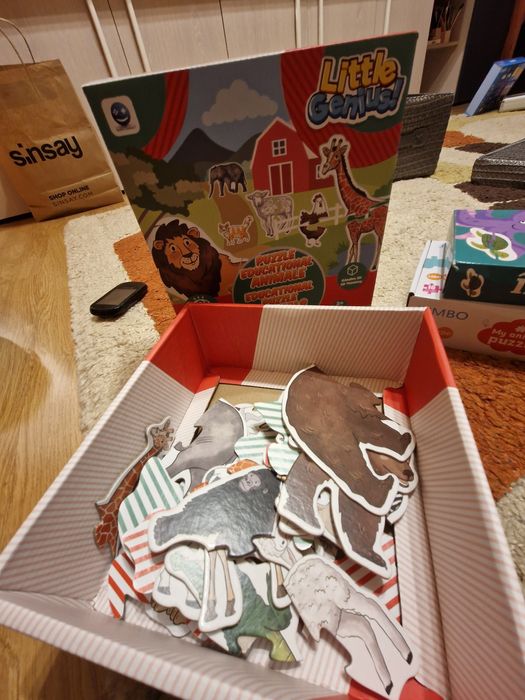 Vand set 3 puzzleuri copii mici