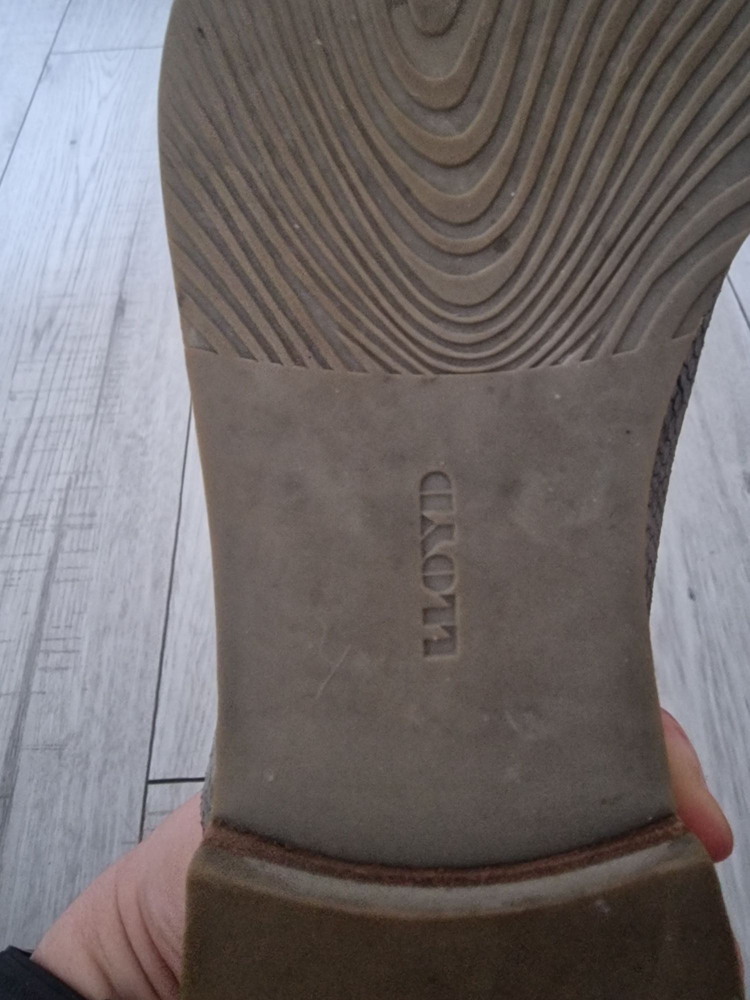 Pantofi Lloyd marimea 38