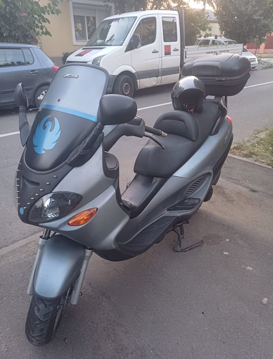 Vând  Piaggio X9