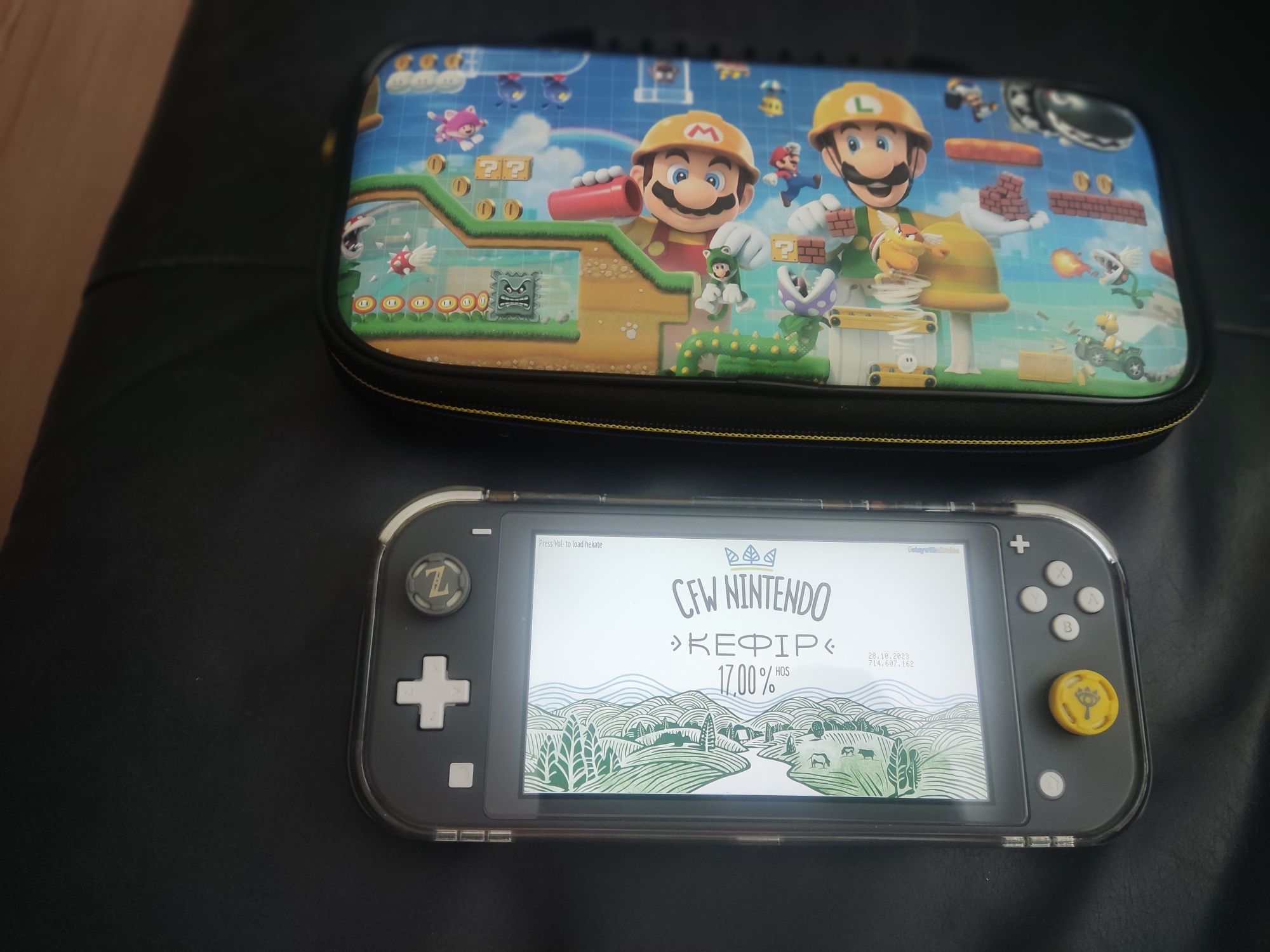 Nintendo Switch Lite с чип и памет 256GB