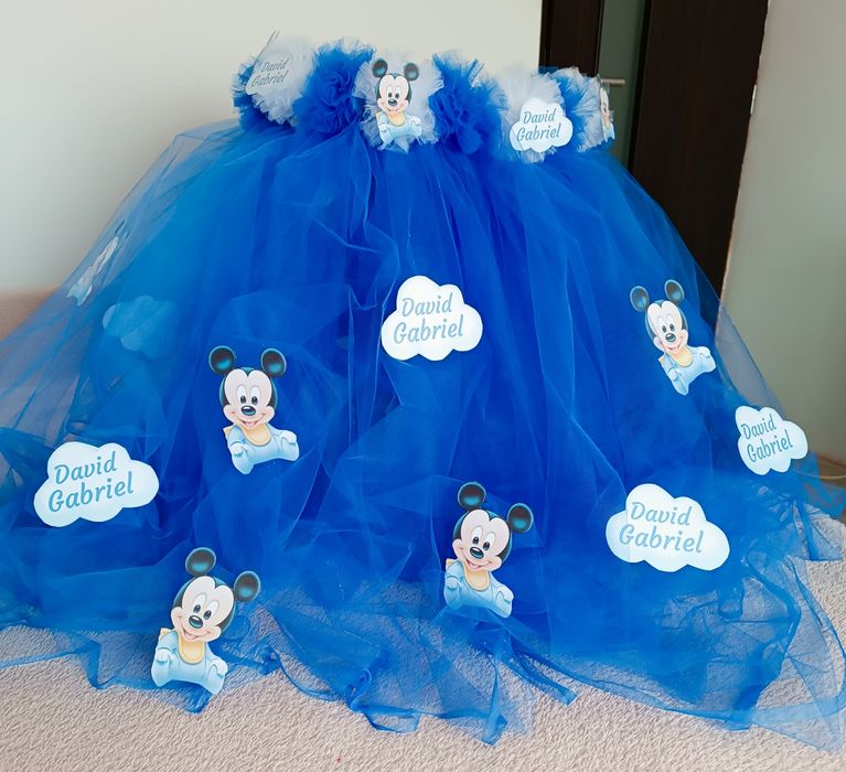 Aranjamente cristelniță personalizate