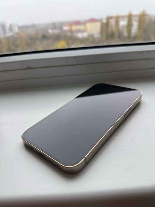 iPhone 13 Pro Gold – 128 GB – Stare excelentă