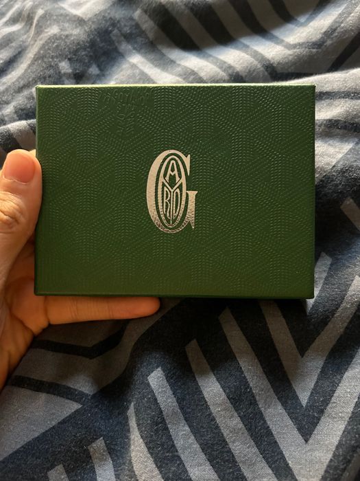Go yard card holder