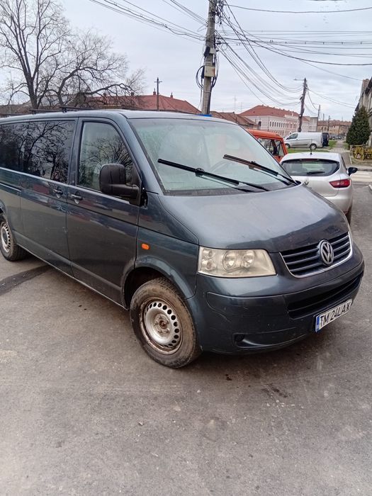 Wv  transporter t5 8+1