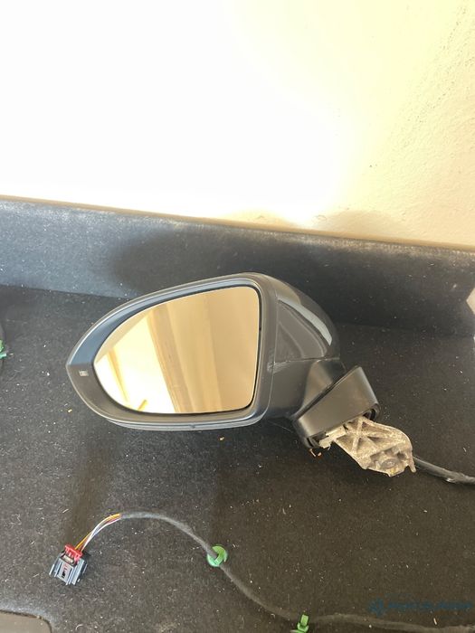 Oglinda laterala electrica portiera fata stanga VOLKSWAGEN PASSAT B8 [