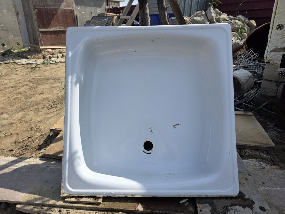 Душевой поддон/бу,Газовая плита/бу,Умывальник/новый,Бойлер/бу