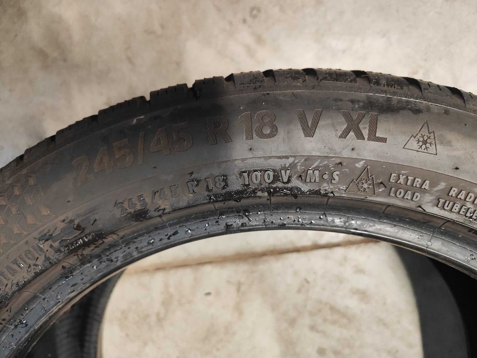 2бр. зимни гуми 245/45/18 Continental