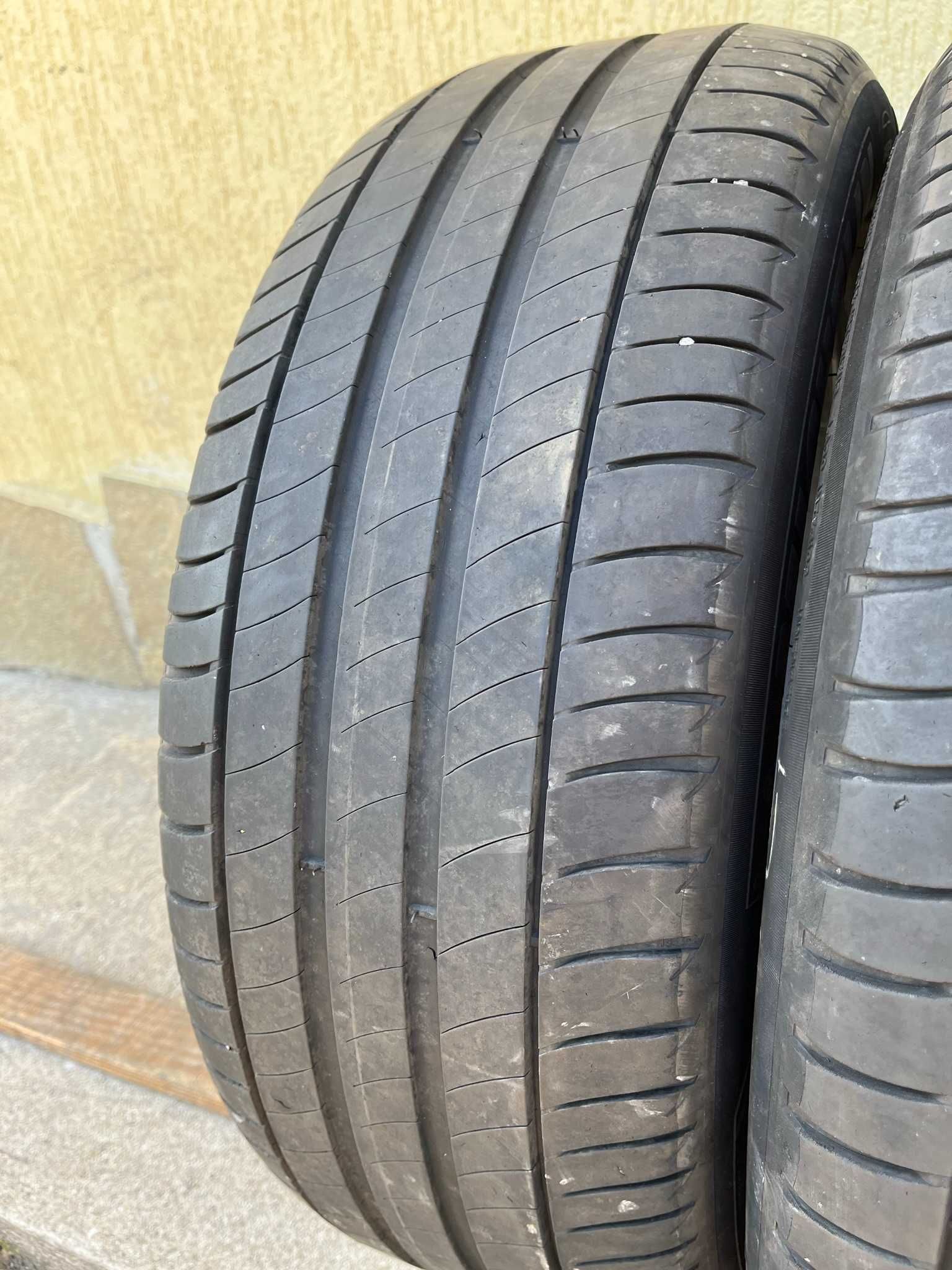 2 бр. летни гуми 225/55/17 Michelin DOT 0313 4,5 mm