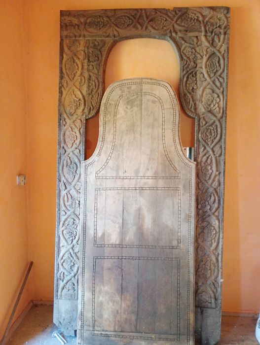 De vanzare..eladó