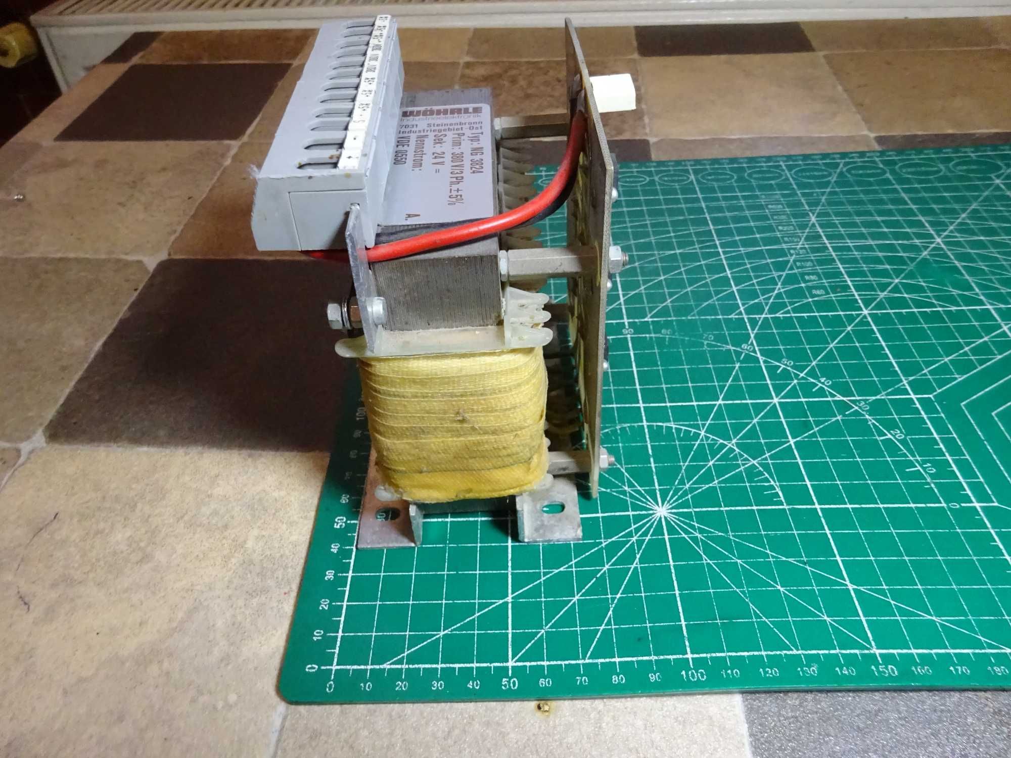 Transformator trifazat 24v