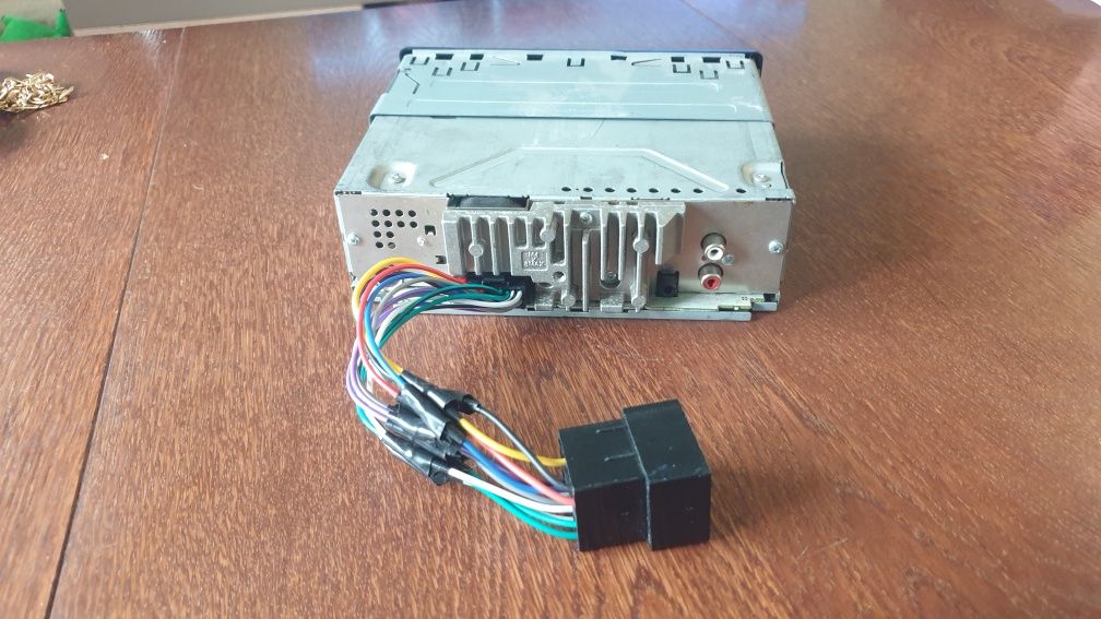 Авто радио плеър музика за кола Пайнер Pioneer CD MP-3 USB AUX