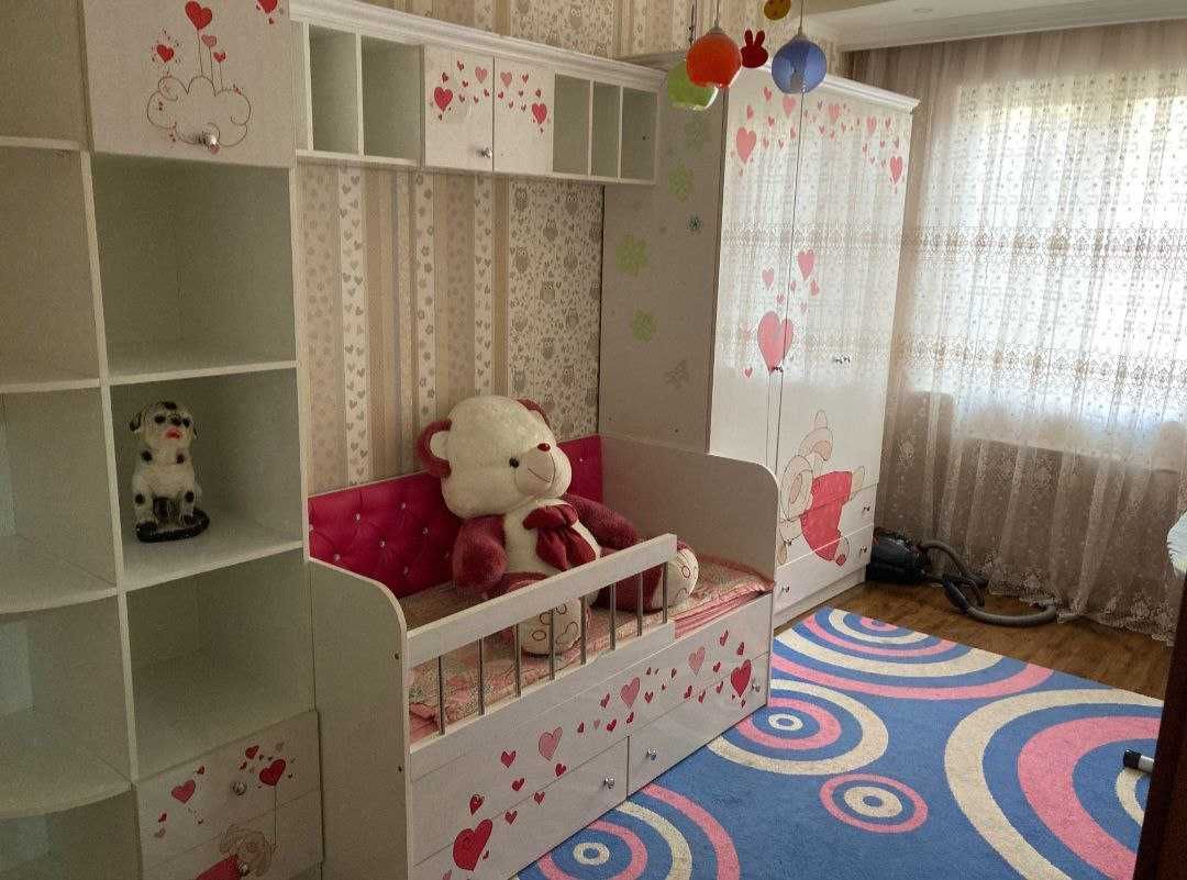 043* СРОЧНО Сдаётся кв Метро Мирзо Улугбека 3/2/4 ро-н Чиланзар-6 кв